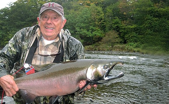 Douglaston Salmon Run