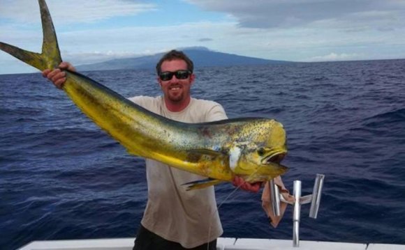 Fishing with Maui Fun Charters