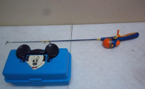 Mickey Mouse Fishing Pole