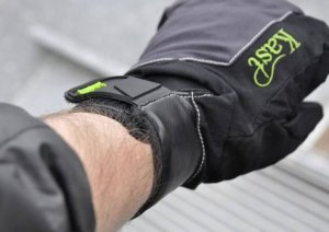 what type of gloves have you been putting on for cold temperatures fishing, to fish longer